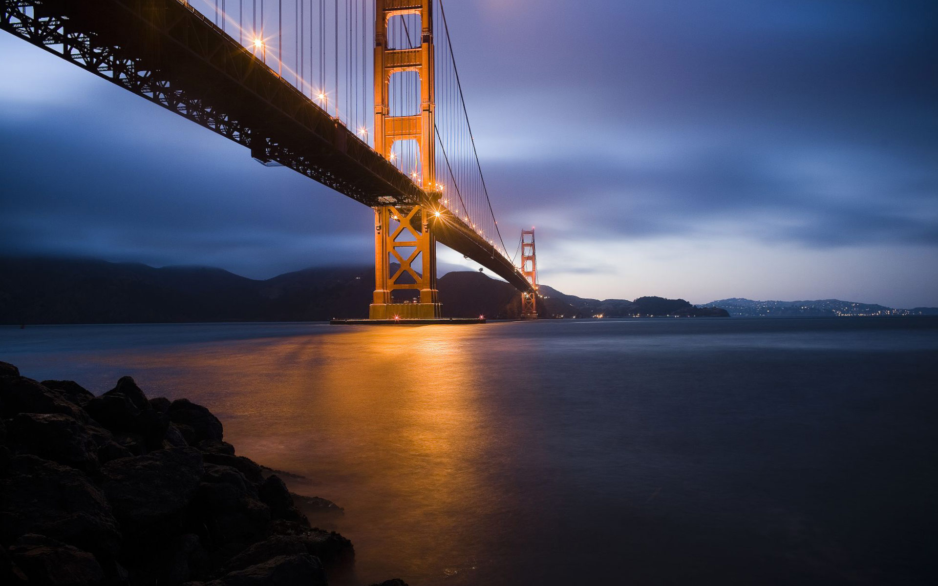 Bạn đang tìm kiếm một bức ảnh nền về kiến trúc đặc sắc để làm nền cho laptop của mình? Hãy thử với những hình ảnh liên quan đến từ khóa Golden Gate laptop background để mang đến cho mình một cảm giác về sự đẹp của kiến trúc hiện đại. Hãy teng các chiếc máy tính đến và trải nghiệm chúng ngay.